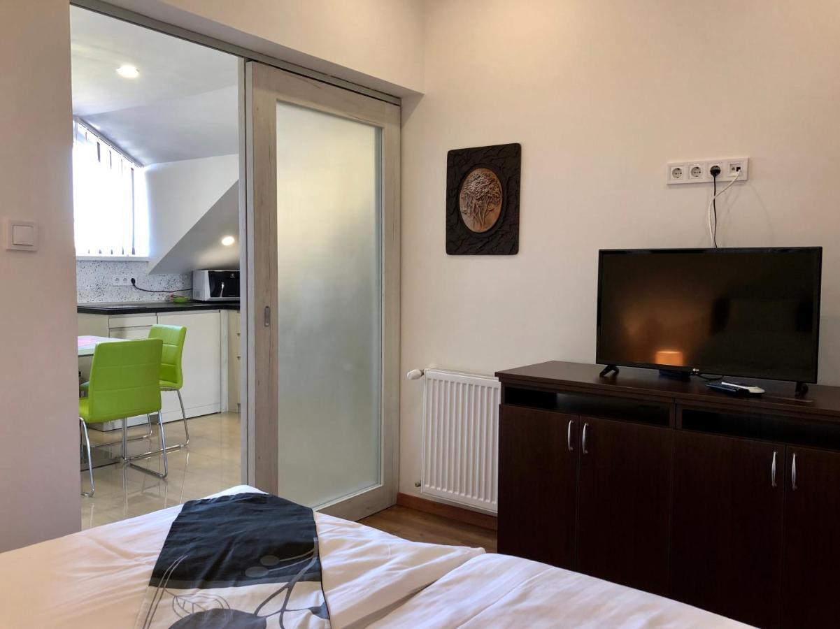 White Apartman ชิโอฟก ภายนอก รูปภาพ