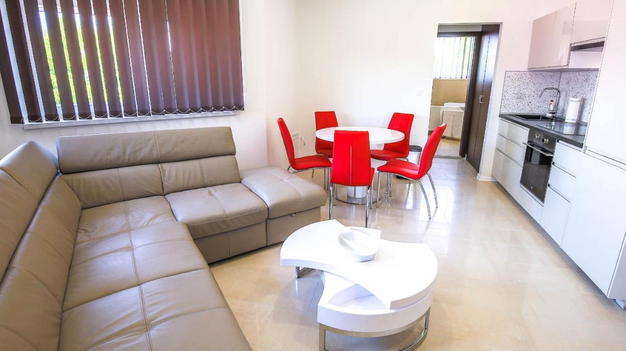 White Apartman ชิโอฟก ภายนอก รูปภาพ