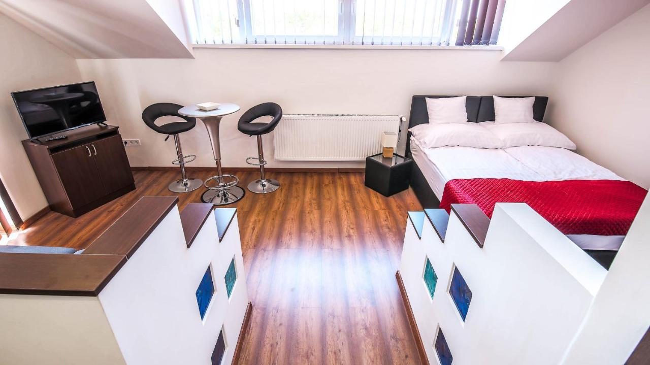 White Apartman ชิโอฟก ภายนอก รูปภาพ