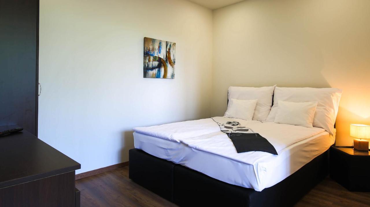 White Apartman ชิโอฟก ภายนอก รูปภาพ